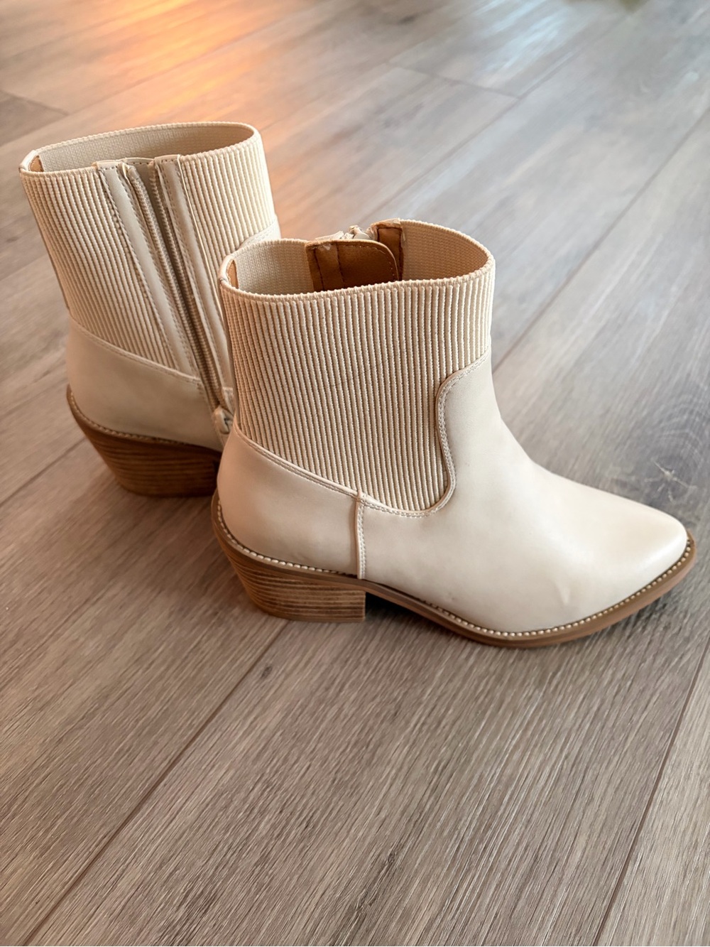 Women's Cream Ankle Dolce Vita Boots